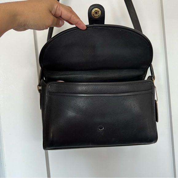 Vintage 1970’s Coach Roll Bag - Picture 4 of 12